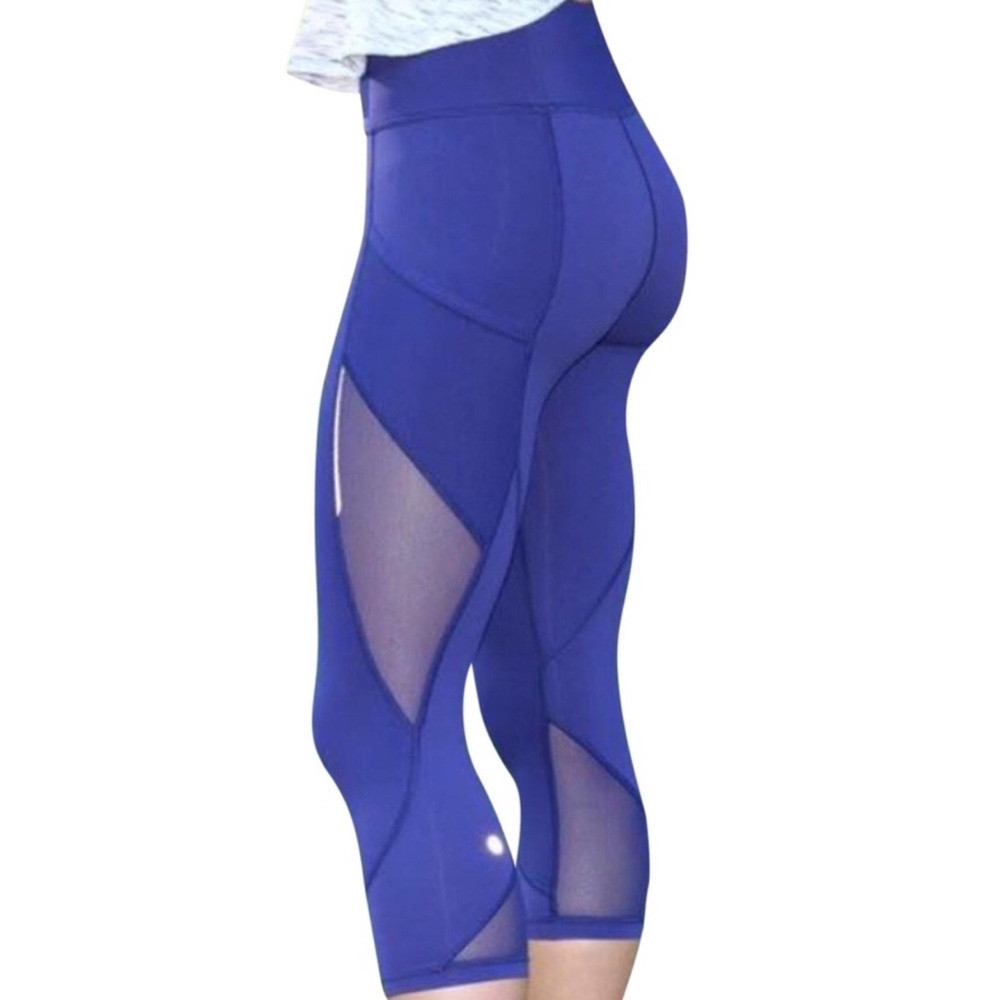 Lululemon Fast as Light Crop size 8